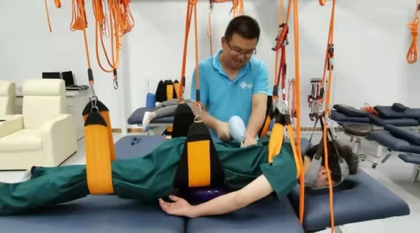 直樂解旋正脊療法